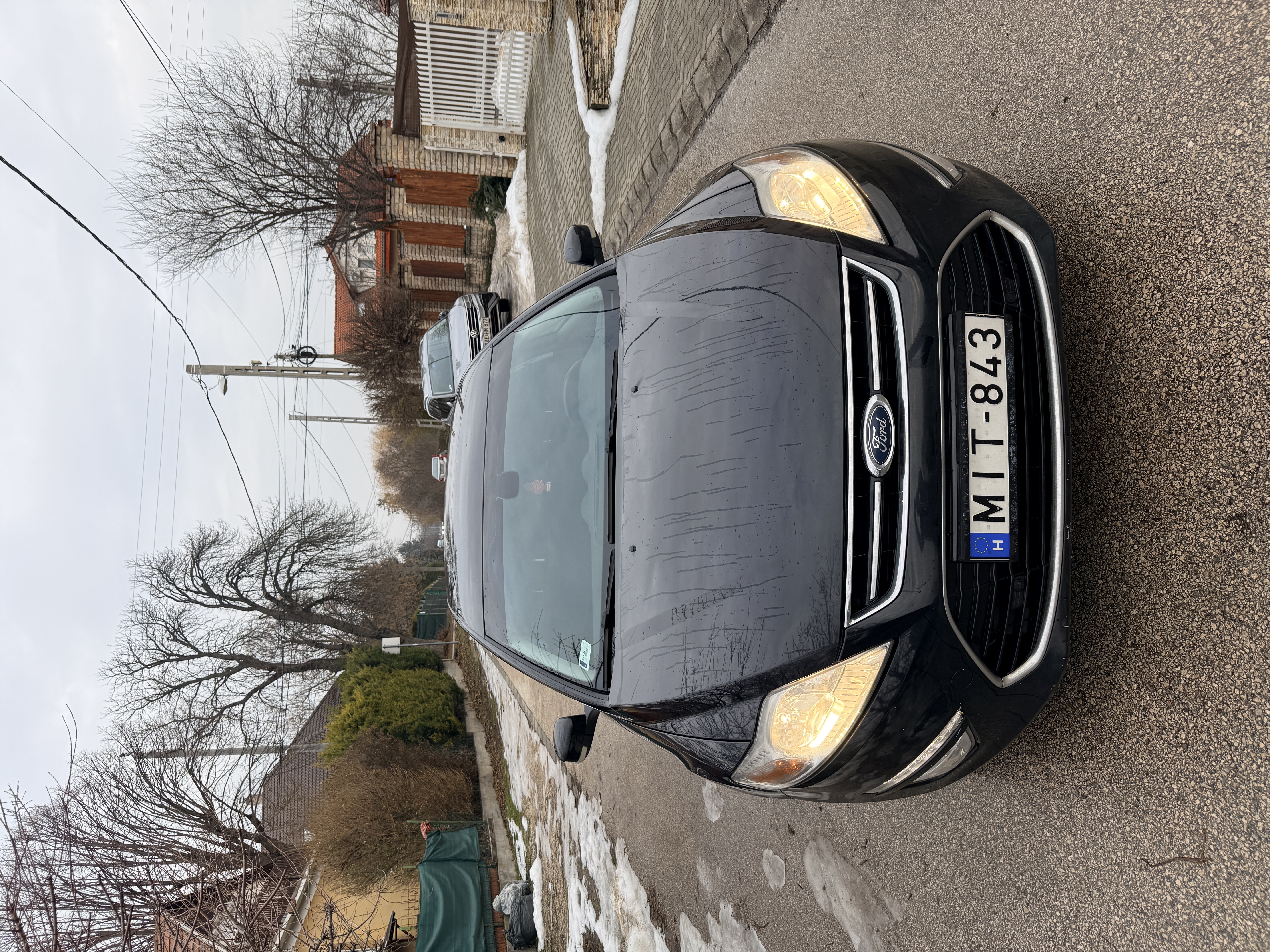 Haszn�ltaut�: FORD MONDEO 2.0 TdCi TREND